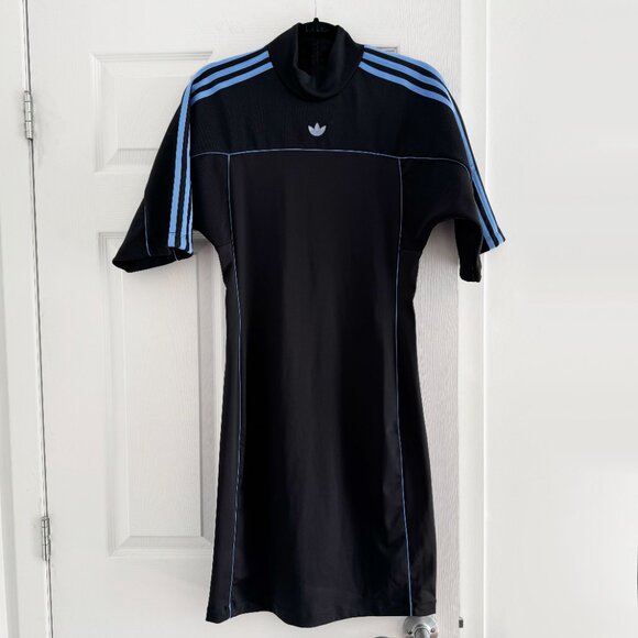 Adidas Originals Fitted Dress in Black, size Small - Picture 3 of 11